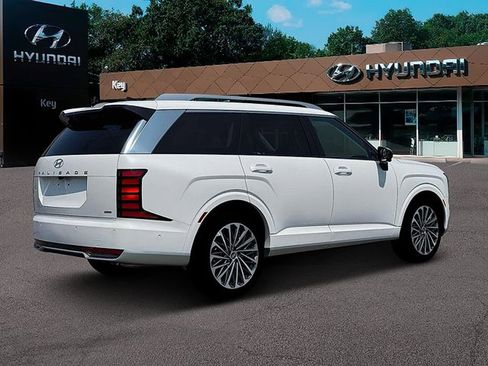 Used 2026 Hyundai Palisade Calligraphy AWD/4WD image 9