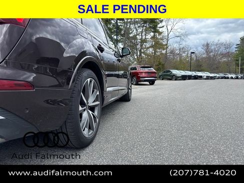 Used 2021 Audi SQ7 Prestige AWD/4WD image 12