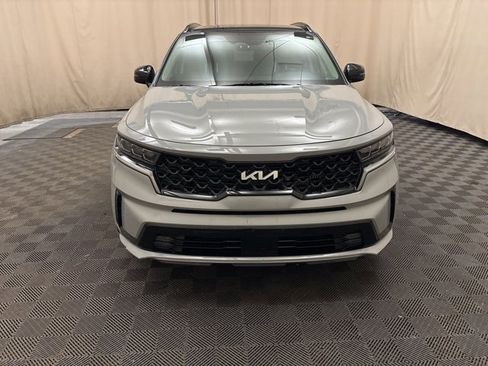 Certified 2023 Kia Sorento SX image 5