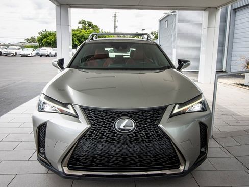 Used 2019 Lexus UX 200 F Sport image 8