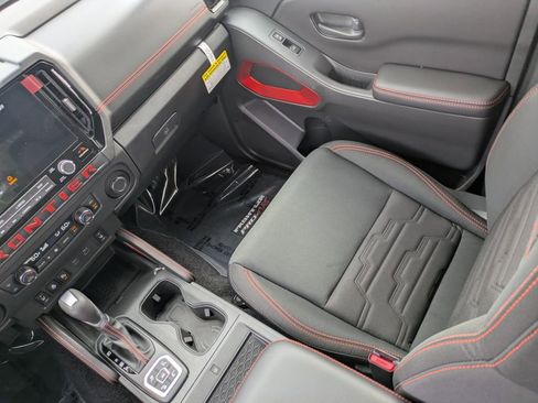 New 2026 Nissan Frontier PRO-4X w/ Pro-4x Convenience Package image 18