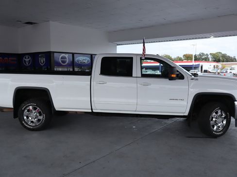 Used 2015 GMC Sierra 3500 SLE image 5