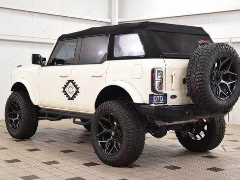 Used 2021 Ford Bronco Outer Banks image 5