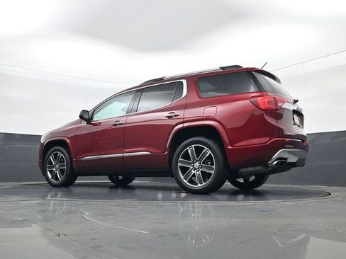 Used 2018 GMC Acadia Denali w/ Technology Package image 28