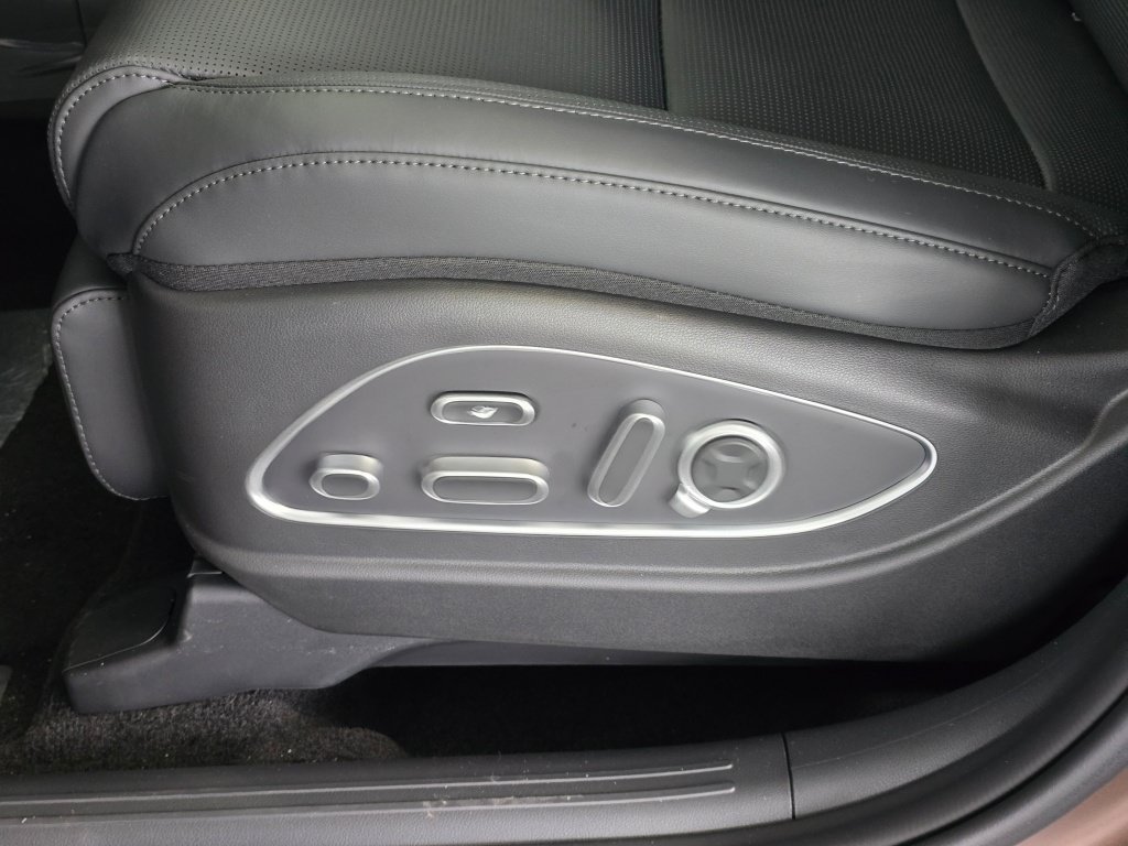 New 2026 Hyundai Palisade Calligraphy AWD/4WD image 18