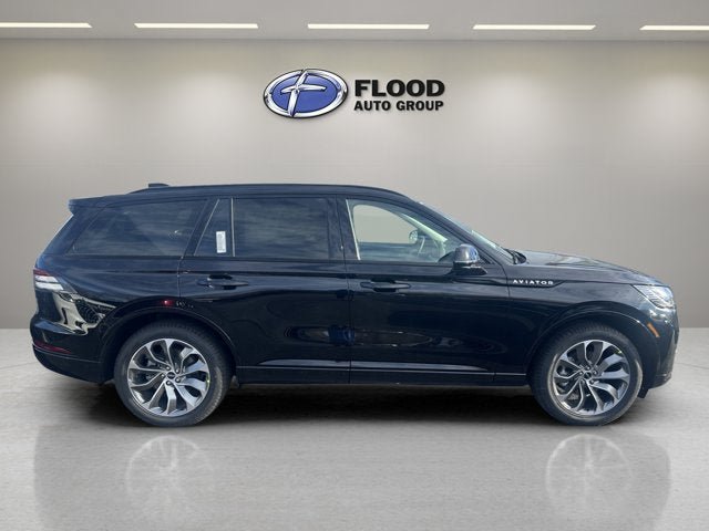 New 2026 Lincoln Aviator AWD image 5