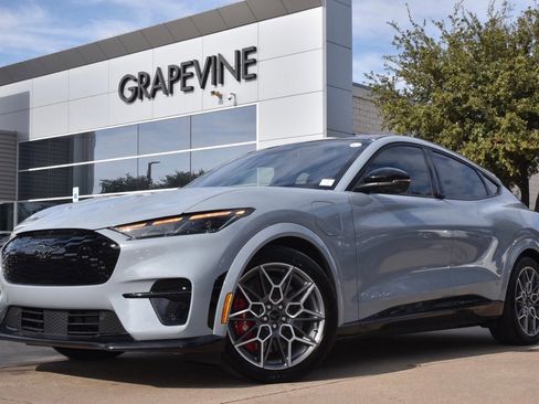 Certified 2025 Ford Mustang Mach-E GT image 2