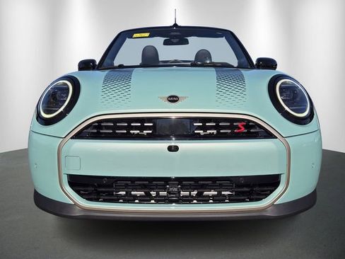 New 2026 MINI Cooper S image 2