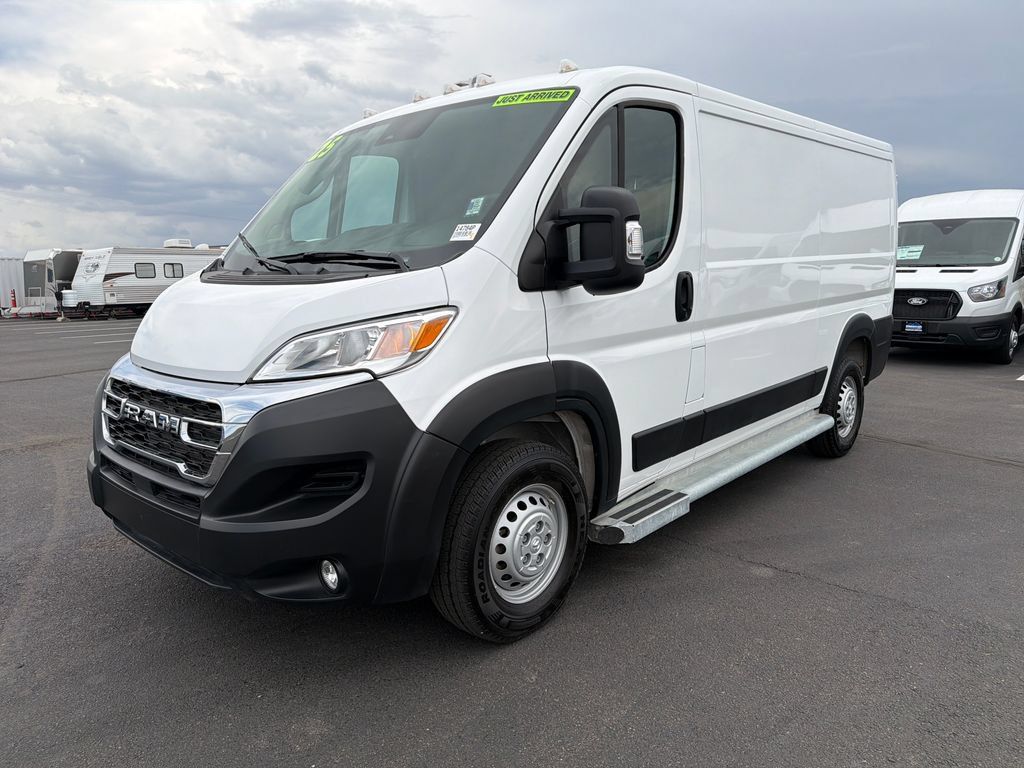 Used 2025 RAM ProMaster 2500 w/ U-Haul Equipment Group FWD image 7