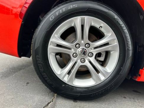 Used 2021 Dodge Charger SXT RWD image 7