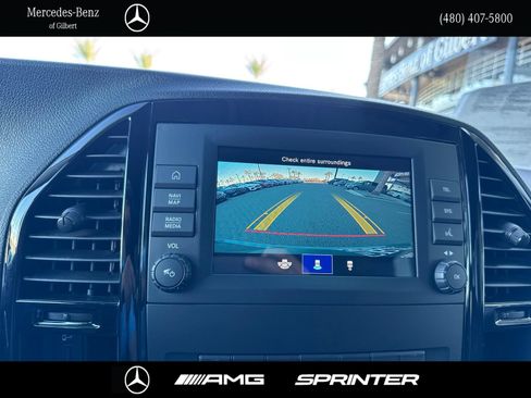 Used 2023 Mercedes-Benz Metris Passenger image 27