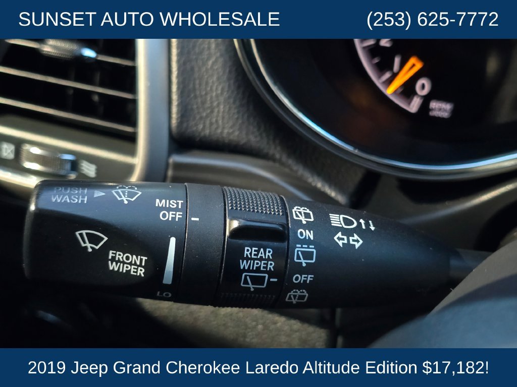 Used 2019 Jeep Grand Cherokee Altitude AWD/4WD image 29