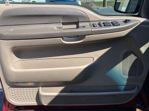 Used 2002 Ford Excursion XLT RWD image 11