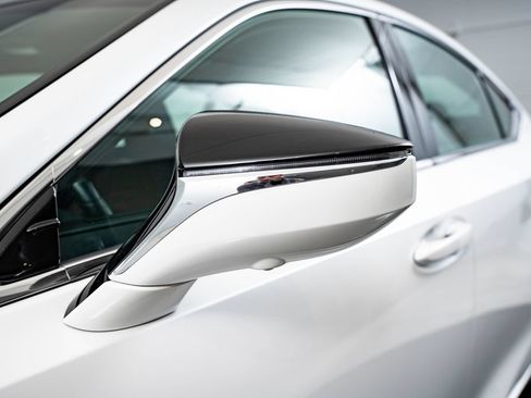 Certified 2025 Lexus ES 350 Ultra Luxury FWD image 17