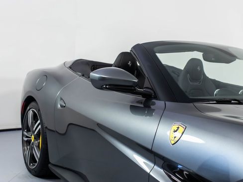 Certified 2019 Ferrari Portofino image 14