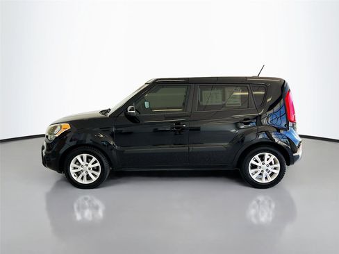 Used 2012 Kia Soul + FWD image 8