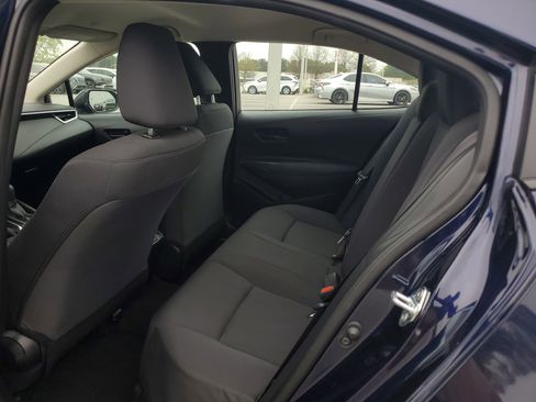 Used 2025 Toyota Corolla LE image 10