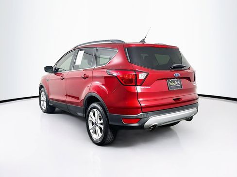 Used 2019 Ford Escape SEL image 5
