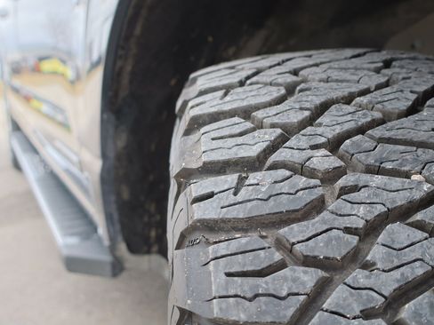 Used 2021 Ford F150 Lariat w/ Equipment Group 502A High image 21