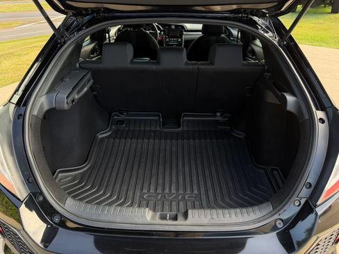 Used 2019 Honda Civic EX image 32