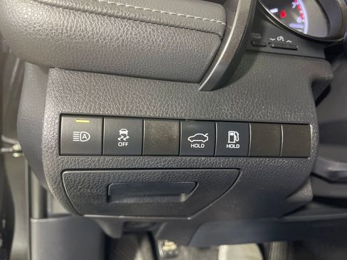 Certified 2023 Toyota Camry SE image 29