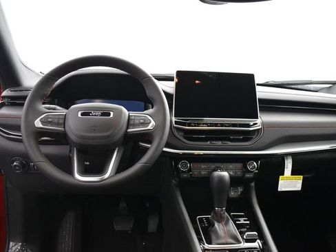 New 2026 Jeep Compass Trailhawk w/ Sun, Sound & Navigation Group image 31