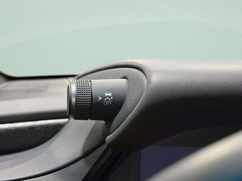 Used 2025 Lexus ES 350 w/ Premium Package image 22