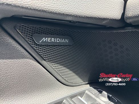 Used 2018 Jaguar XF Premium RWD image 33