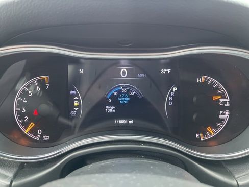 Certified 2019 Jeep Grand Cherokee Limited w/ Trailer Tow Group IV image 28