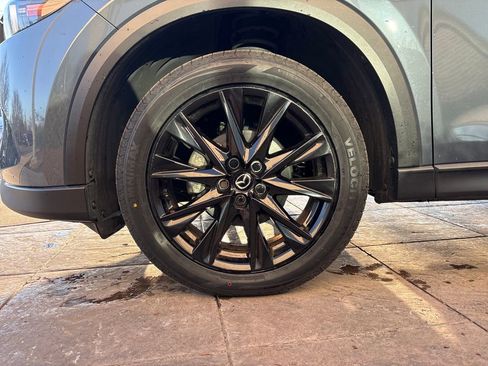 Used 2023 MAZDA CX-5 Carbon Edition image 9