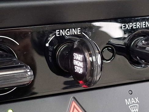 Used 2025 MINI Cooper S image 24