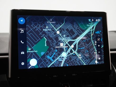 Used 2025 Toyota Corolla SE w/ SE Premium Package image 25