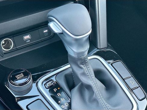 New 2026 Kia Seltos S image 17