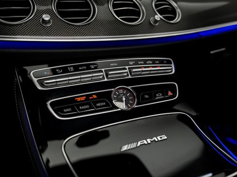 Used 2019 Mercedes-Benz E 63 AMG S image 55