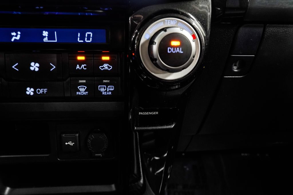 Used 2024 Toyota 4Runner TRD Pro AWD/4WD image 31