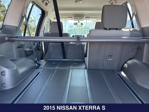 Used 2015 Nissan Xterra S RWD image 16