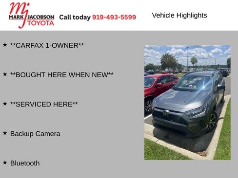 Used 2021 Toyota RAV4 LE FWD image 6