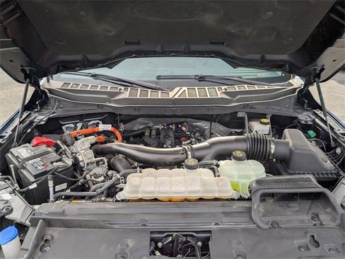 Used 2024 Ford F150 XLT w/ Mobile Office Package image 38