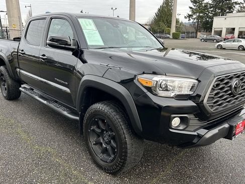 Certified 2021 Toyota Tacoma TRD Off-Road w/ TRD Premium Off Road Package image 3