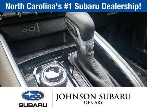 Used 2024 Chevrolet Colorado ZR2 w/ Technology Package AWD/4WD image 14
