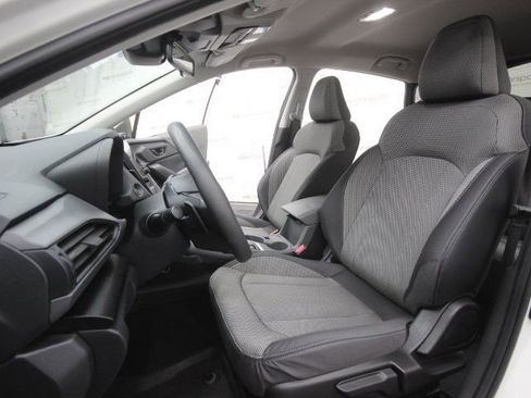 Used 2024 Subaru Crosstrek 2.0i Premium image 10