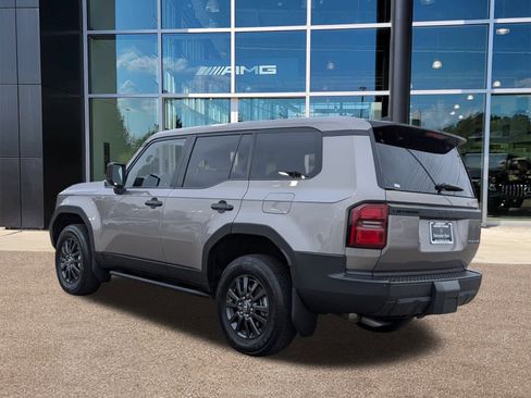 Used 2024 Toyota Land Cruiser 1958 image 7