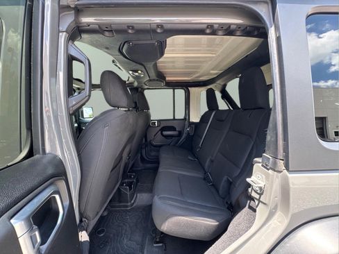 Used 2021 Jeep Wrangler Unlimited Sport AWD/4WD image 13