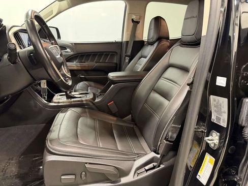 Used 2021 GMC Canyon Denali image 14