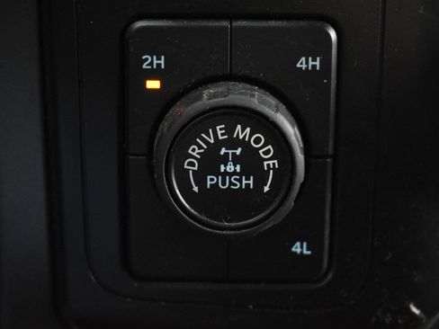 Used 2022 Ford F150 XLT w/ Equipment Group 302A High AWD/4WD image 28