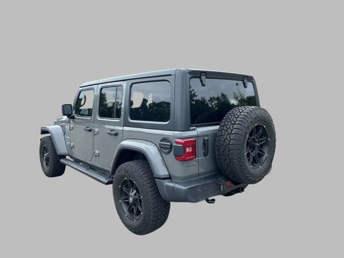 Certified 2020 Jeep Wrangler Unlimited Sahara w/ Dual Top Group AWD/4WD image 3