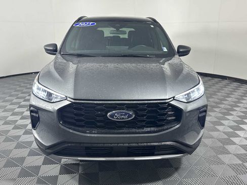 Used 2025 Ford Escape ST-Line w/ Tech Pack #1 FWD image 2