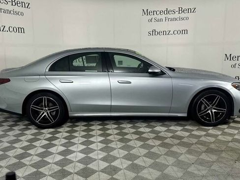 Certified 2025 Mercedes-Benz E 350 4MATIC Sedan image 3