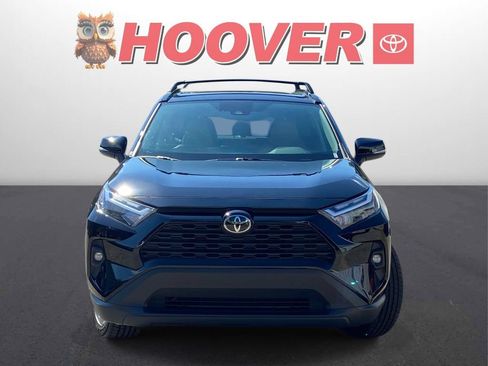 Used 2025 Toyota RAV4 XLE Premium w/ Weather Package AWD/4WD image 5