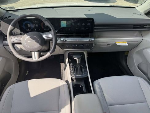 Certified 2025 Hyundai Kona SEL image 14